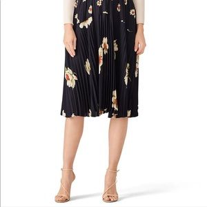 Vince Gardenia  Floral Pleated Skirt